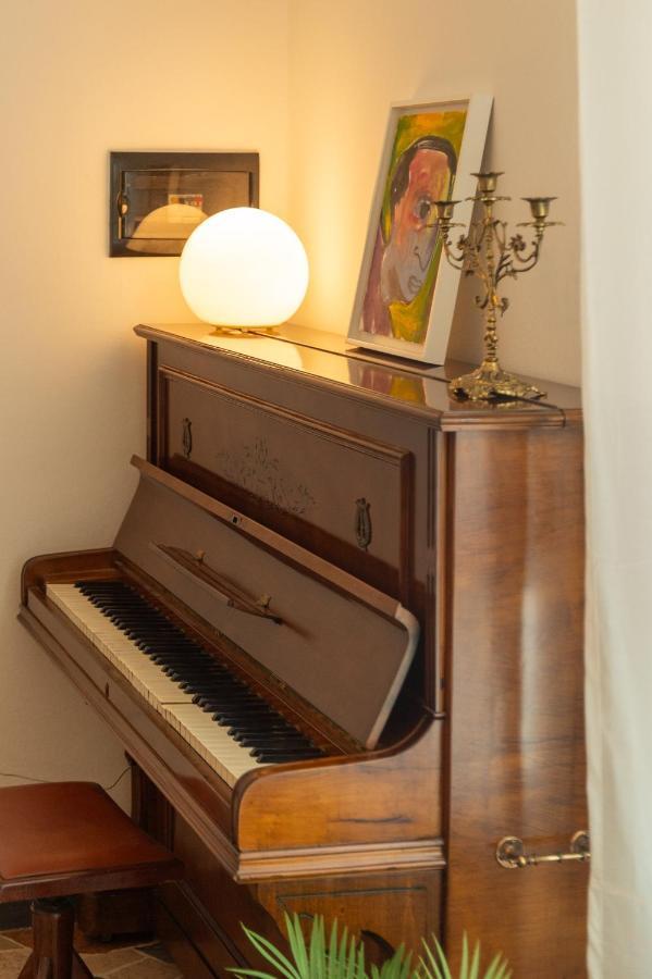 Ca Glera - Vintage Design Apartment 雷维内拉戈 外观 照片