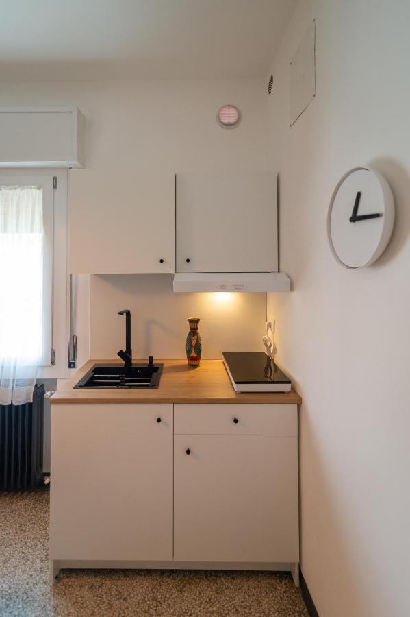 Ca Glera - Vintage Design Apartment 雷维内拉戈 外观 照片