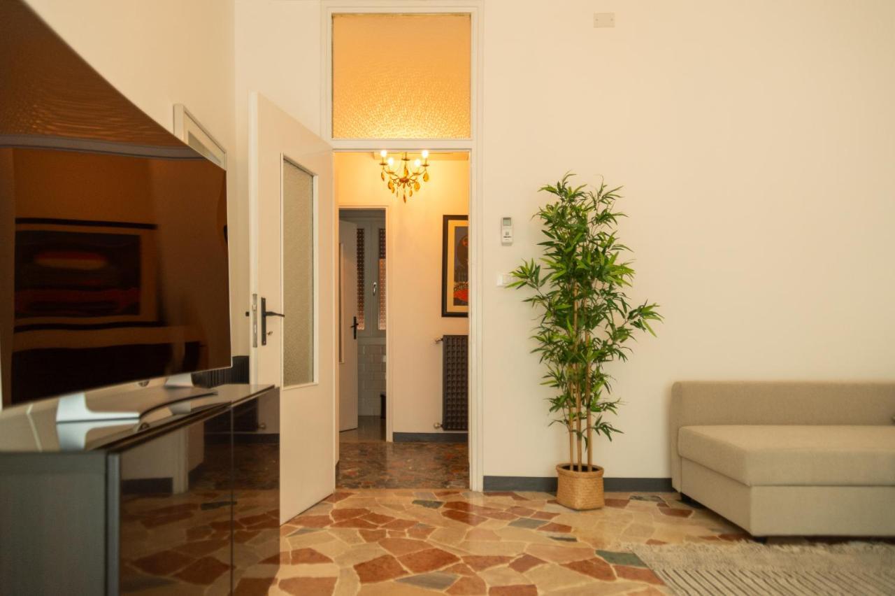 Ca Glera - Vintage Design Apartment 雷维内拉戈 外观 照片